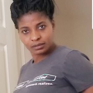 Meet your Posher, Esther